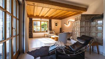 House, Smoking | 4 bedrooms