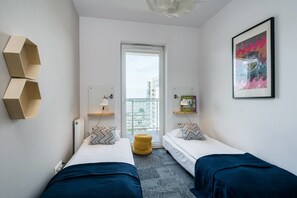 2 bedrooms