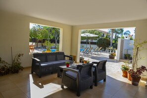 Villa