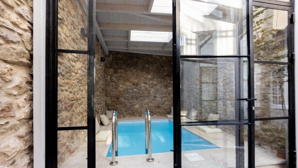 House | 2 bedrooms - Incomparable Plaka s Lux 2bdrm Apt w Pvt Heated Pool (Athens)