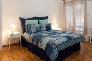 Apartment | 2 bedrooms - Lovely 2 Bedroom apt in Metaxourgio Center (Athens)
