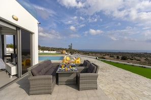 House | 3 bedrooms, soundproofing - Greco Hilltop Views in Paralimni (Paralimni)