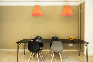 House | 1 bedroom - Elegant Retreat in Kolonaki - Renovated April 2026 (Athens)