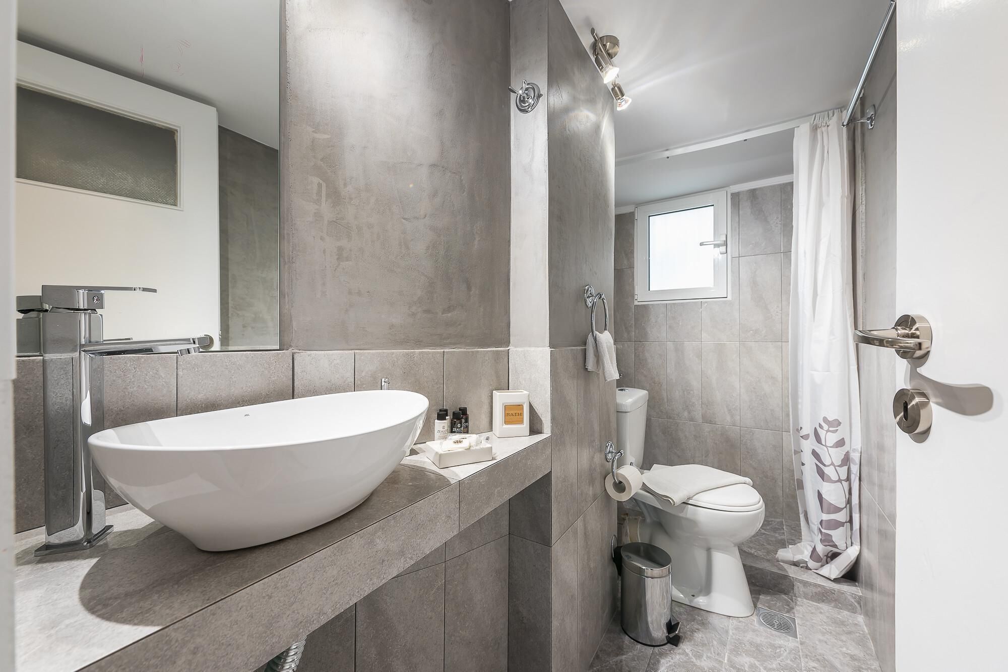 Apartment | Bathroom