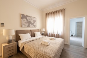 2 bedrooms