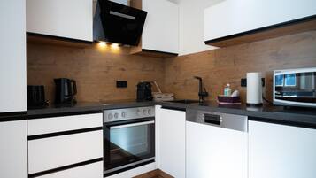 Apartment, Smoking | 1 bedroom