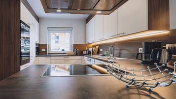 Apartment, Smoking | 2 bedrooms