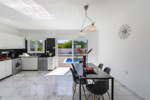 3 bedrooms - Protaras Villa Golden Dream (Paralimni)