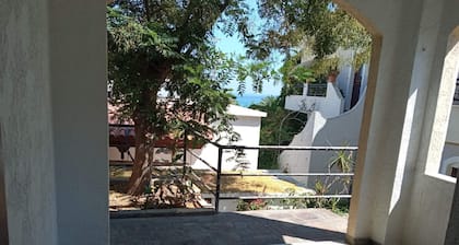 Nikos Studio 3 in Gialiskari