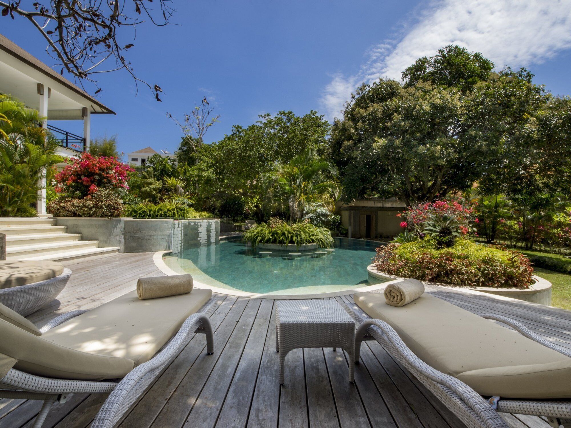 4 عدّة غرف نوم