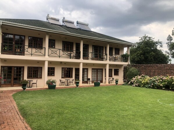 Room - A Boutique Lodge Situated in a Serene Environment - 2029 (Harare)