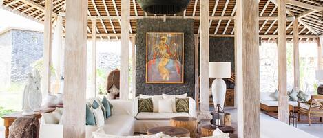 Villa, Smoking | 8 bedrooms