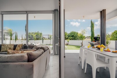 Protaras Olivia Pearl Villa 15