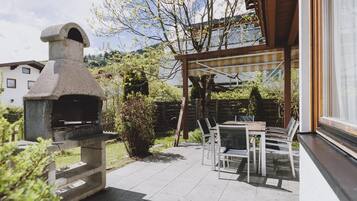 House, Smoking | 4 bedrooms