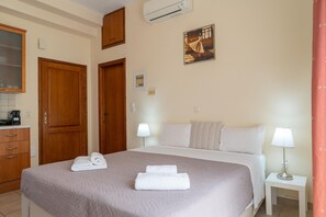 Apartment - Katrina Studio 3 With Balcony (Rethymno)