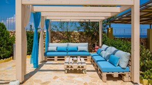 Villa | 2 sovrum, värdeförvaringsskåp på rummet och ljudisolering