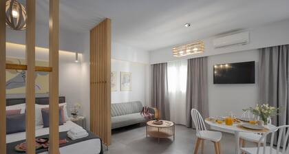 Myra Mare White Suite by Estia
