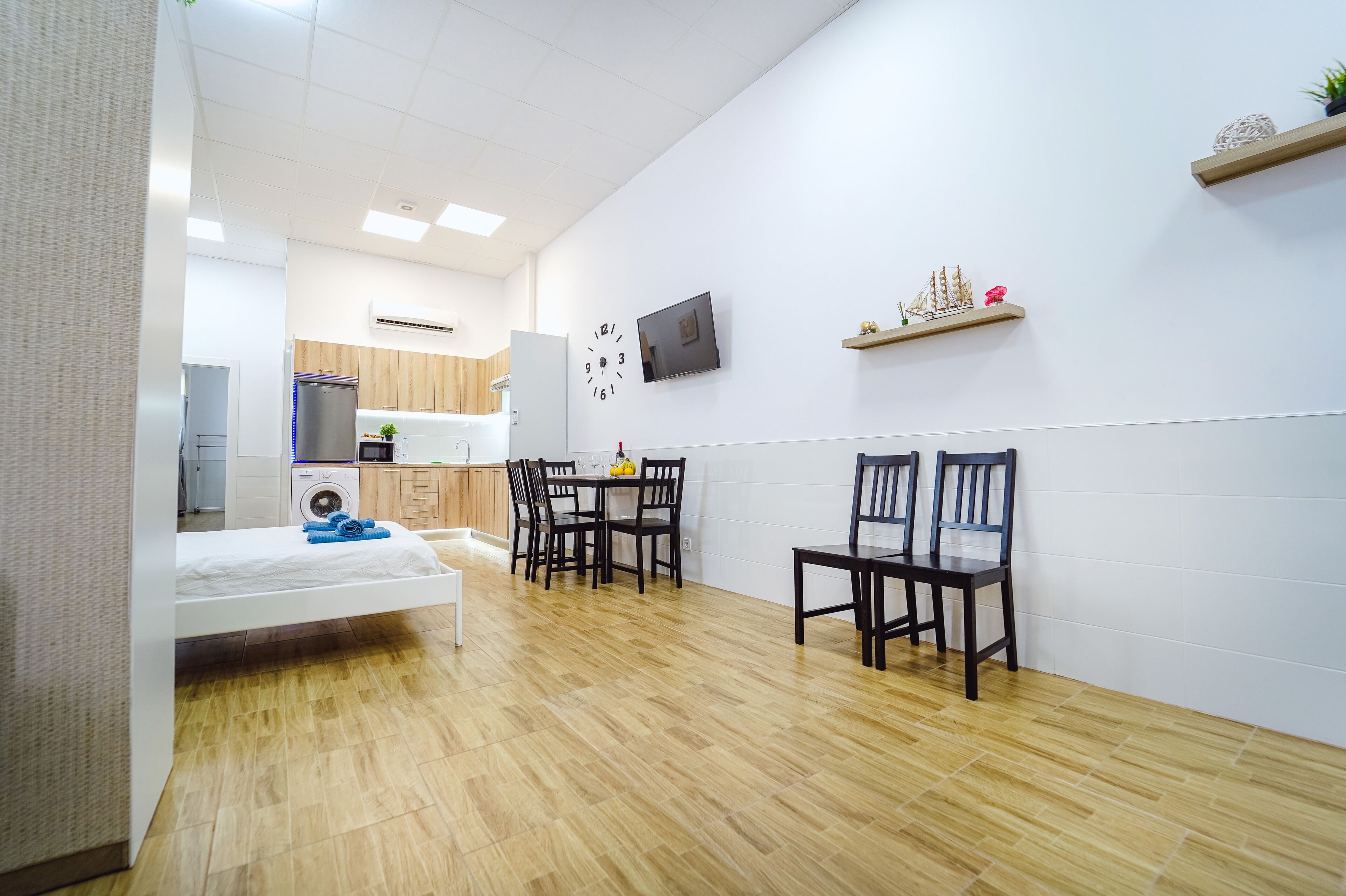 Ropa de cama de alta calidad, edredones de plumas, cortinas opacas