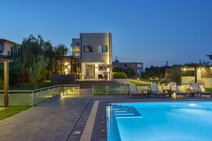 Vila | 7 quartos