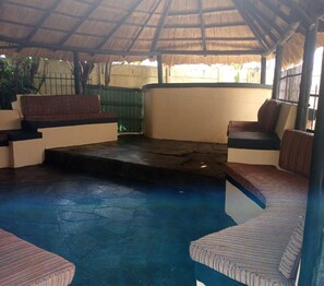 Apartemen, akses difabel | 6 kamar tidur