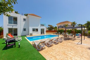 4 habitaciones