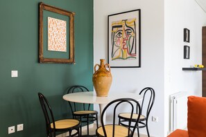 Apartment | 2 bedrooms - Athenian Stylish 2 Bdrm Apartment (Athens)