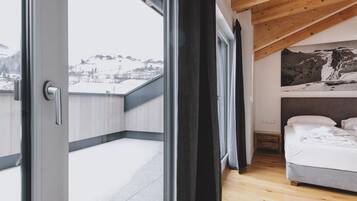 Apartment, Smoking | 2 bedrooms