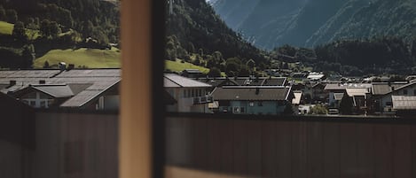 House, Smoking | 2 bedrooms