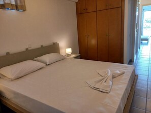 House, Smoking | 2 bilik tidur