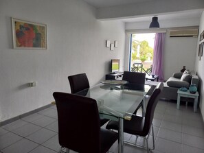 منز ل - للمدخنين | 2 عدّة غرف نوم