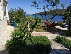 3 bedrooms - Long Island Beach House (Sali)