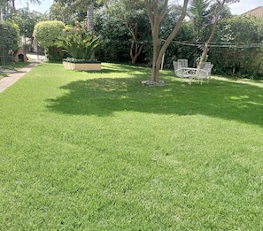 House | 2 bedrooms - Neat and Cosy Cottage With Pool - 2103 (Harare)