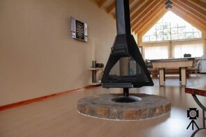 Apartment | 4 bedrooms - Nyanga Home set in a Secure Private Village - 2033 (Nyanga)