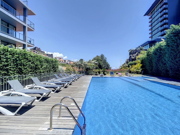 Unclassified image, 1 of 35, button - Funchal Frui Vita by Atlantic Holiday (Funchal)