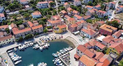 Casa Lorela in Sali With 2 Bedrooms and 1 Bathrooms