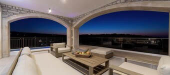 Grand Resort Villa in Eleftherna