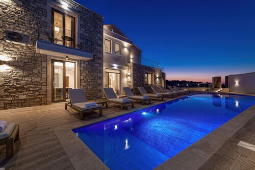 Grand Resort Villa in Eleftherna