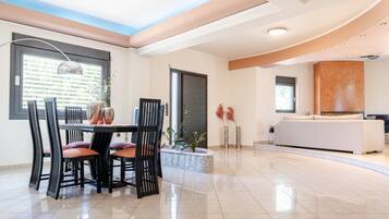 3 habitaciones y sistema de insonorización