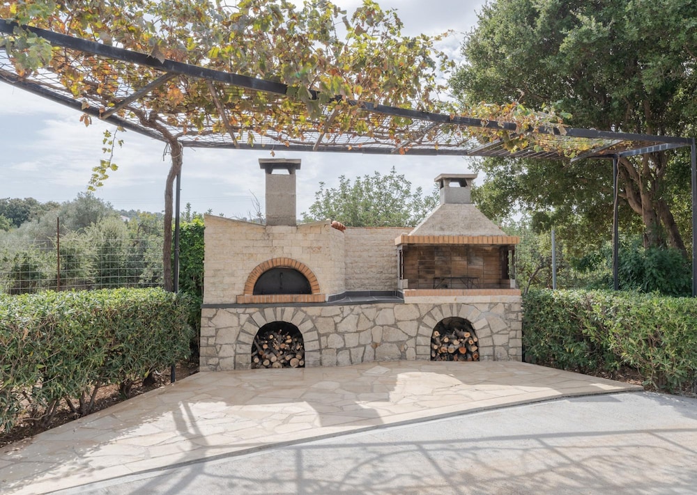 Villa Archodia image
