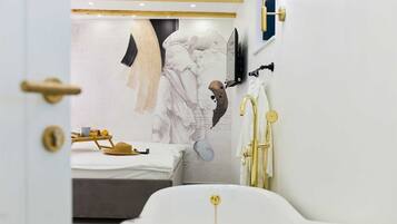 2 多间卧室、熨斗/熨衣板、免费 WiFi、床单