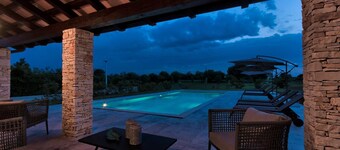 Stancija Cabrunici with Pool Access