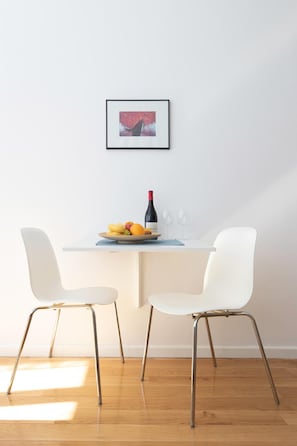 Room - Modern Studio Near Park Zrinjevac and Main Square (Zagreb)