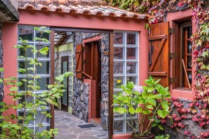 House | 2 bedrooms - Villa Achada da Mouca by Madeira Sun Travel (Santana)