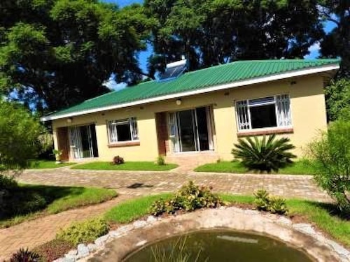 2 Bedroomed Apartment With En-suite and Kitchenette - 2067