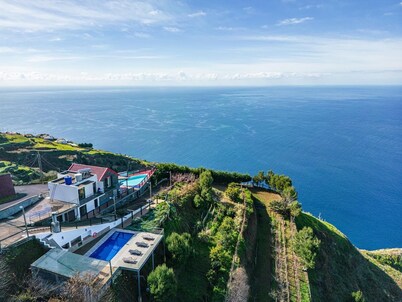 Ocean Panorama House by Homie