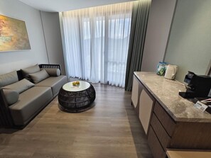 Unclassified image, 5 of 87, button - Wyndham Sun Moon Lake (YUCHI TOWNSHIP)