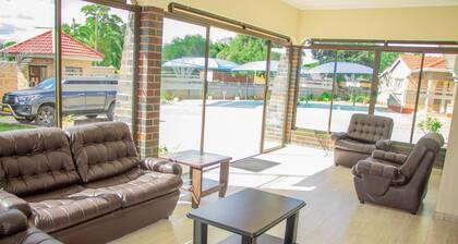 Neat one Bedroom in Morningside Guesthouse - 2091