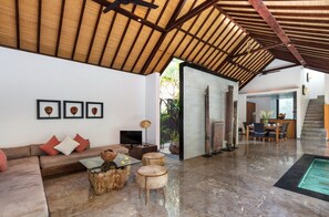Villa - Villa Anjali Orange (Seminyak)