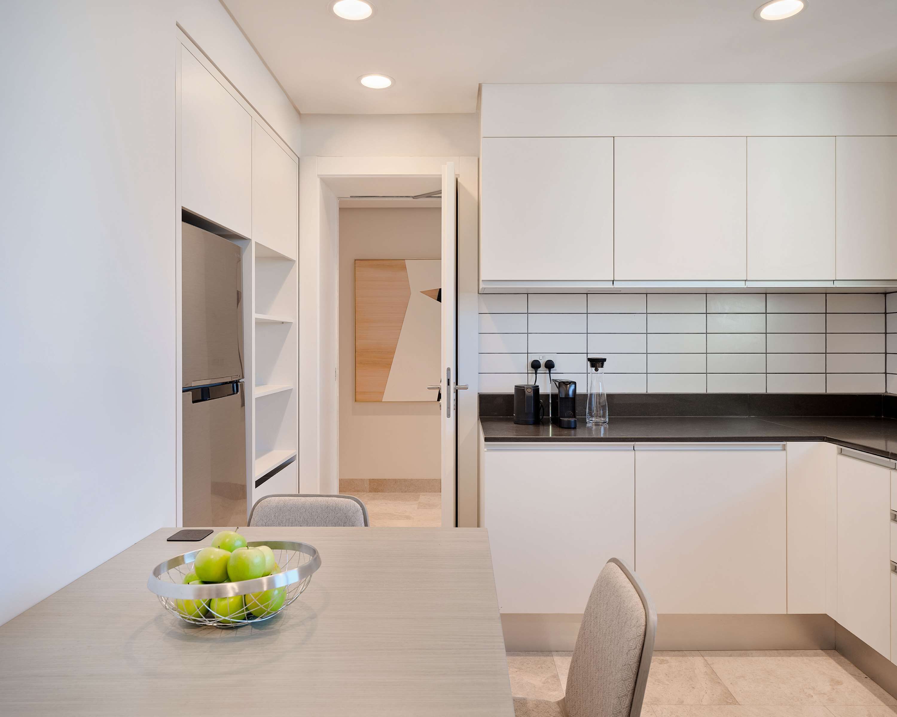 Apartment, 3 Bedrooms, Sea View | In-room safe, desk, laptop workspace, soundproofing