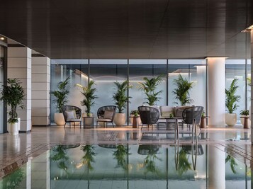 Una piscina techada